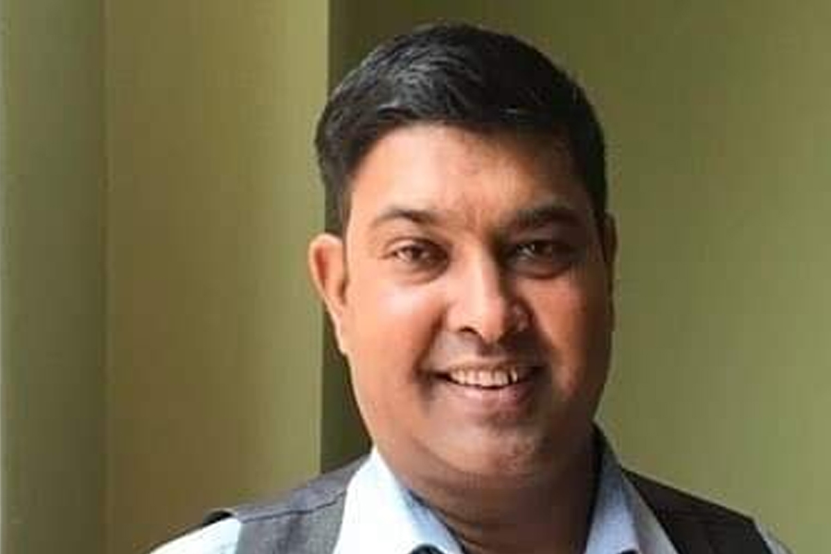 राष्ट्रिय बहिरा महासंघका अध्यक्ष केदारप्रसाद (केपी) अधिकारी ।