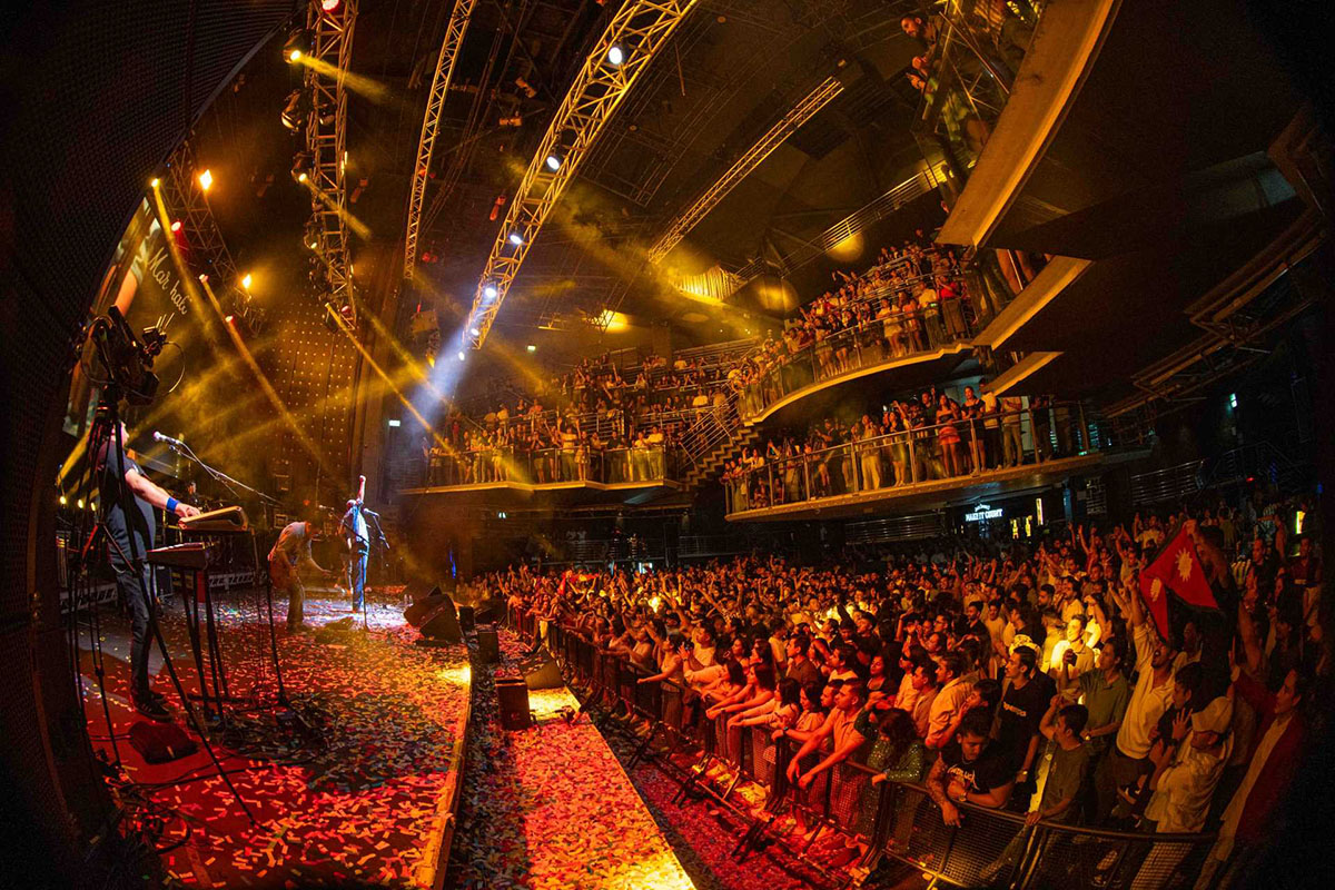 03-Nepathya-performing-in-Perth.-Photo---Dipit-Raz-1741596229.jpg