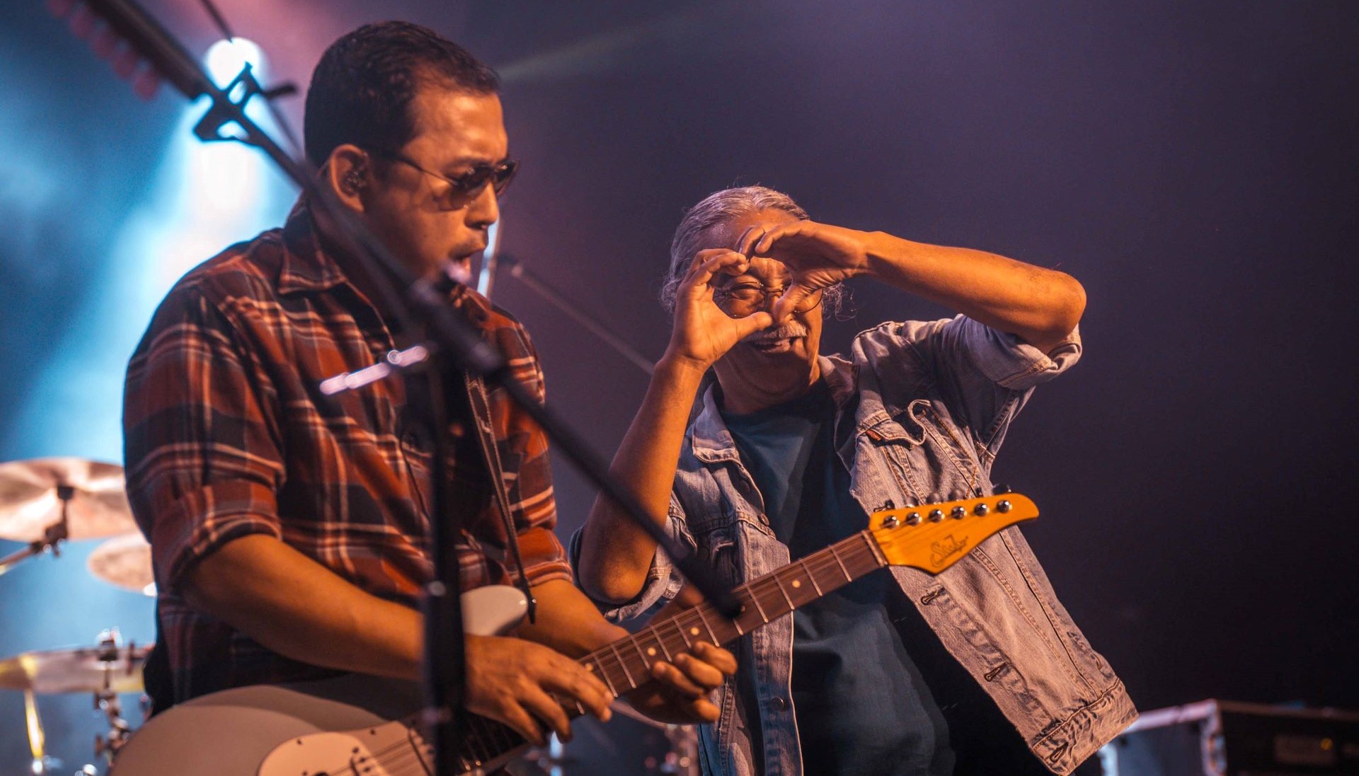 नागोयामा गुञ्जियाे नेपथ्य