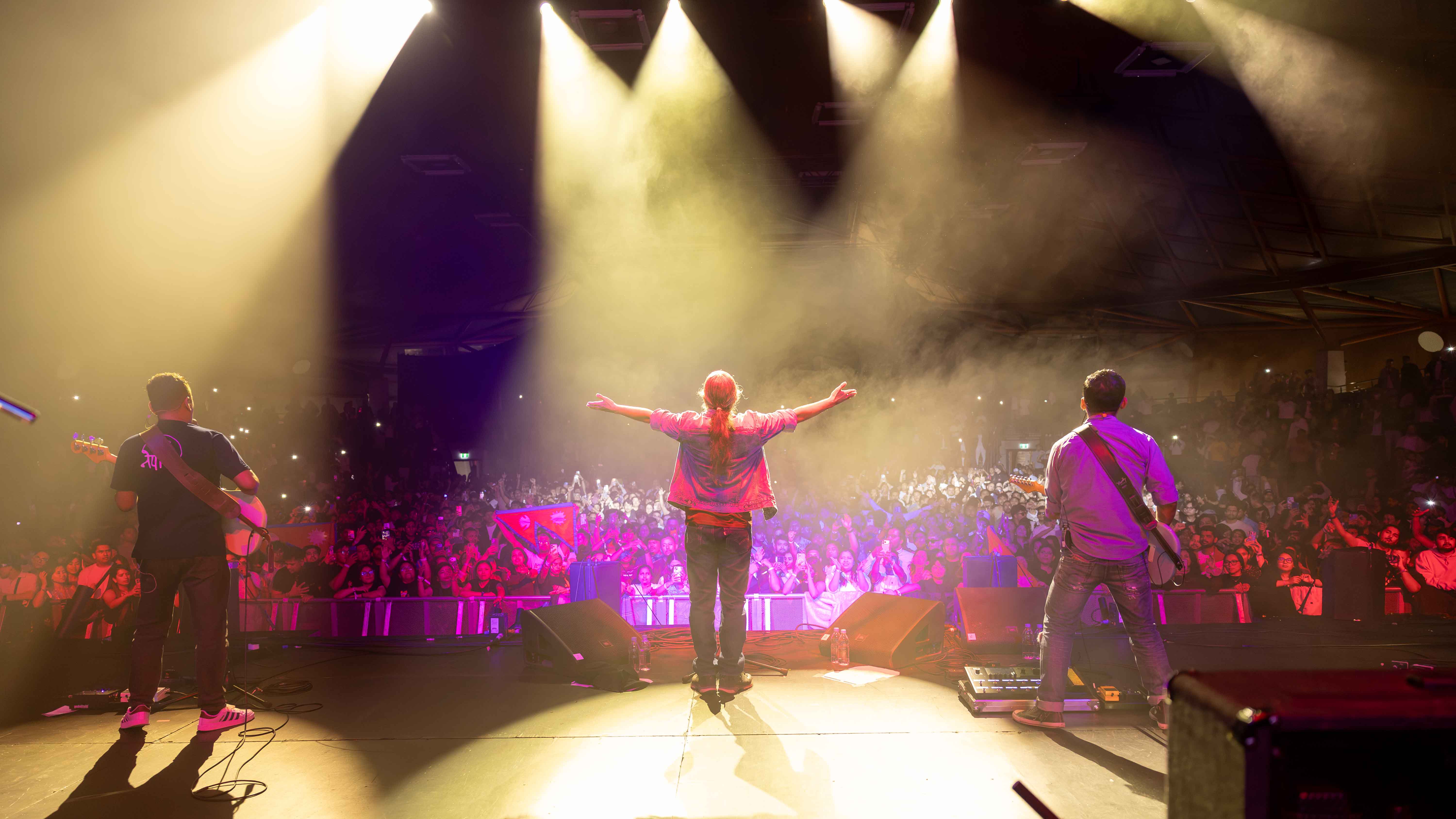 04-Nepathya-interacting-with-the-audience-in-Auckland.-Photo---Cinecraft-Production---nepalaya-1778570482.jpg