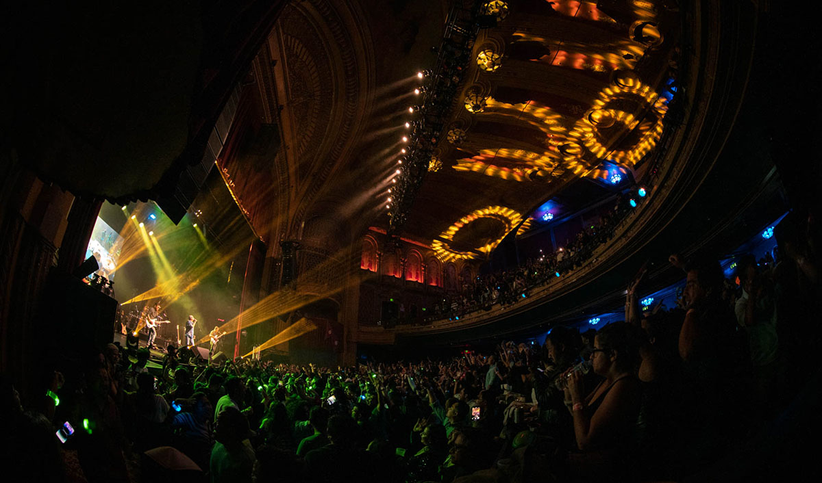 05-Audience-react-to-Nepathya-concert-in-San-Francisco.-Photo-Dipit-Raz-1723472618.jpg