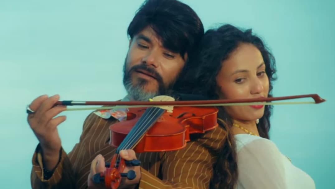 प्रमोद खरेलको स्वरमा प्रेम पीडा बोल्ने पीडाले थिचेको मान्छे सार्वजनिक 