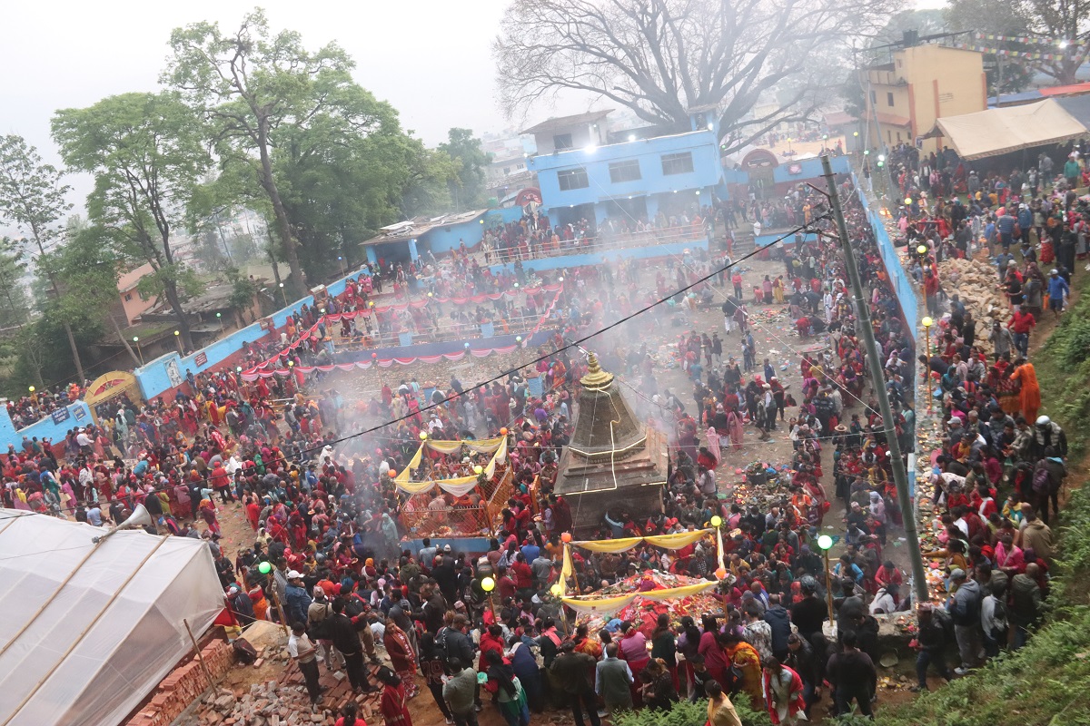 मातातीर्थमा मातृभक्तको भीड
