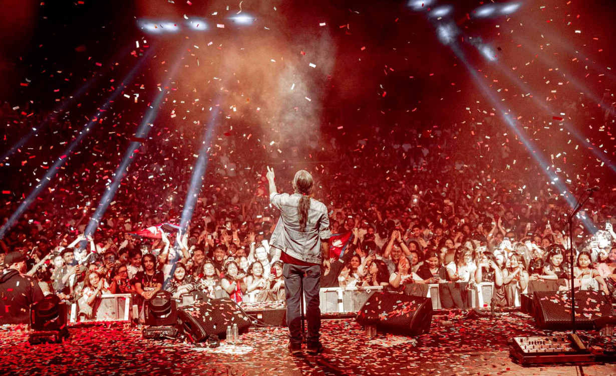 टोरन्टोमा जम्याे नेपथ्य 