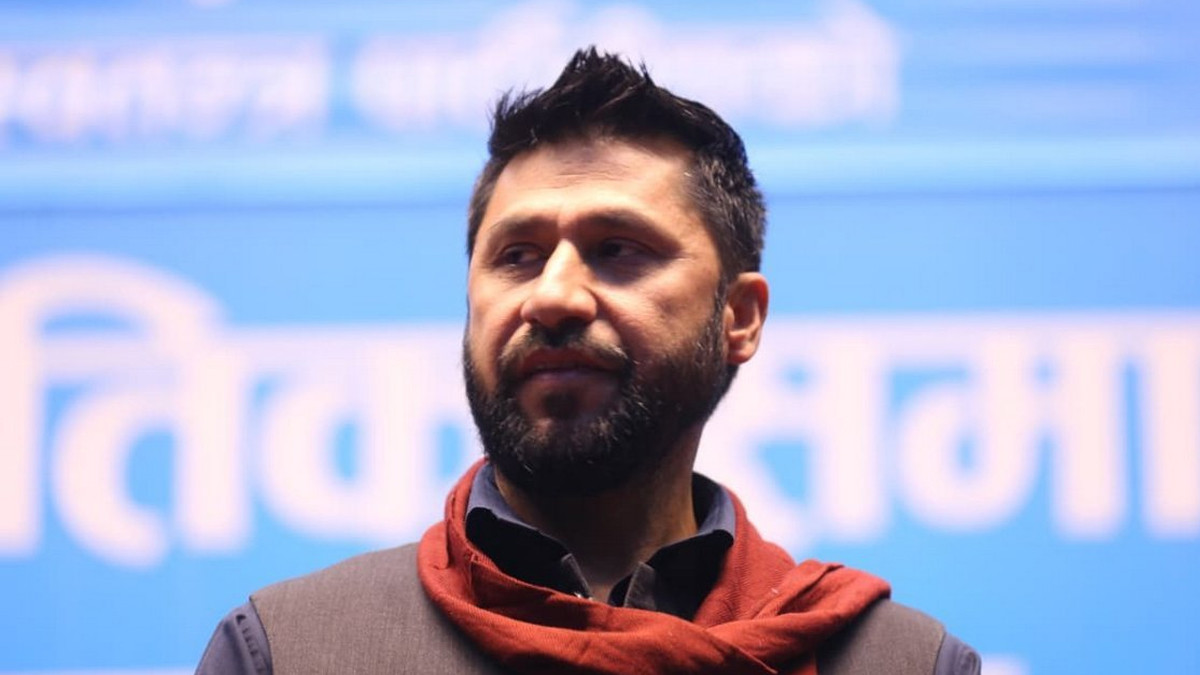रवि चीन भ्रमणमा जाने