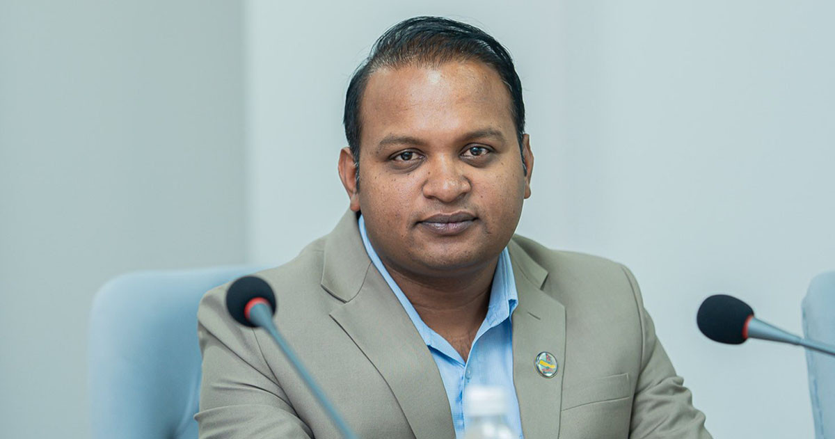 श्रममन्त्री साह १३ दिनमै पदमुक्त