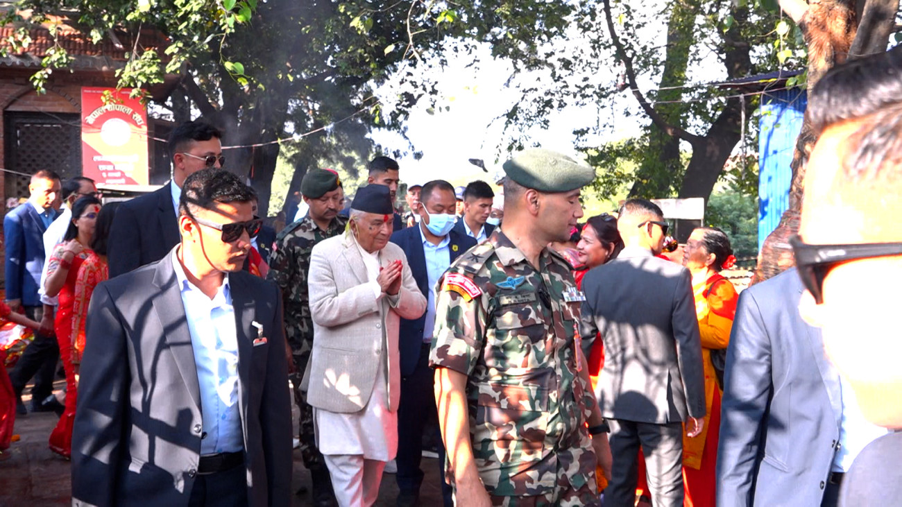राष्ट्रपति पौडेलद्वारा काठमाडौं उपत्यकाका नौ शक्तिपीठमा पूजाअर्चना