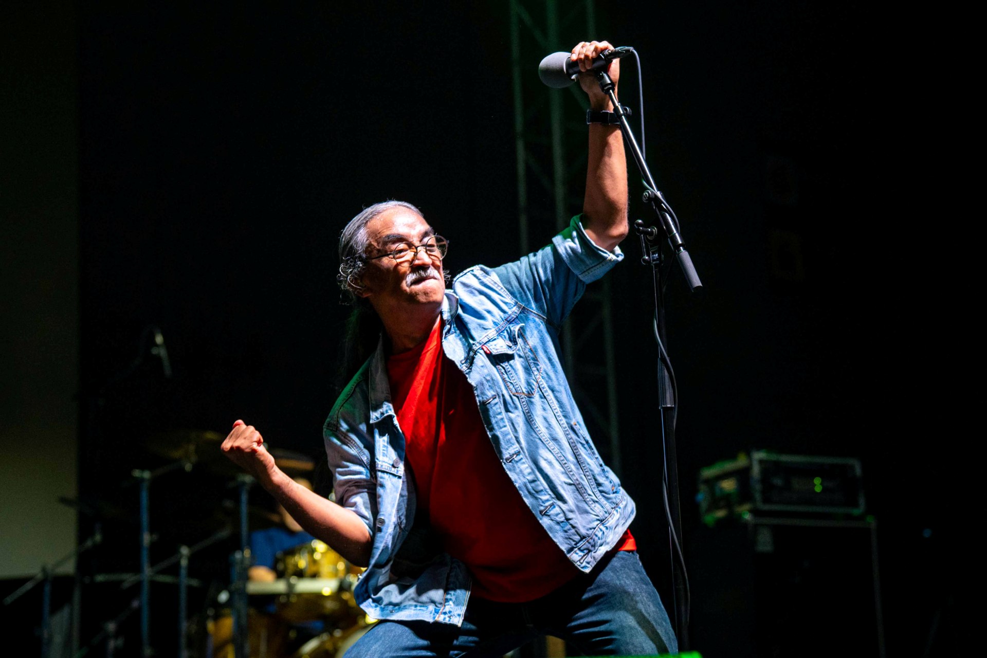 15-Nepathya-frontman-Amrit-Gurung-in-action.-Photo---Dipit-Raz---nepalaya-1790589670.jpg