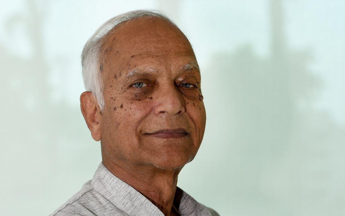 प्रधानमन्त्री कार्कीका पती दुर्गा सुवेदीलाई भारत लगिँदै 