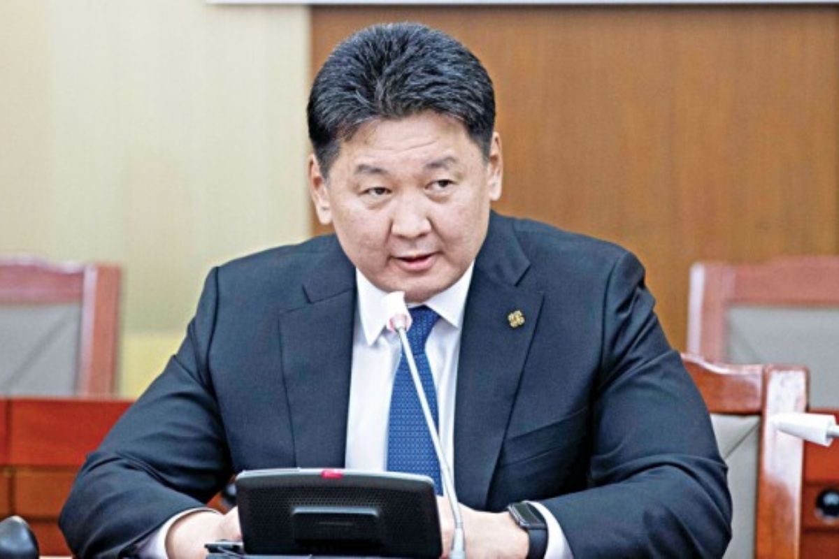 मंगोलियाका प्रधानमन्त्री खुरेल्सुख उख्नाले दिए राजीनामा    