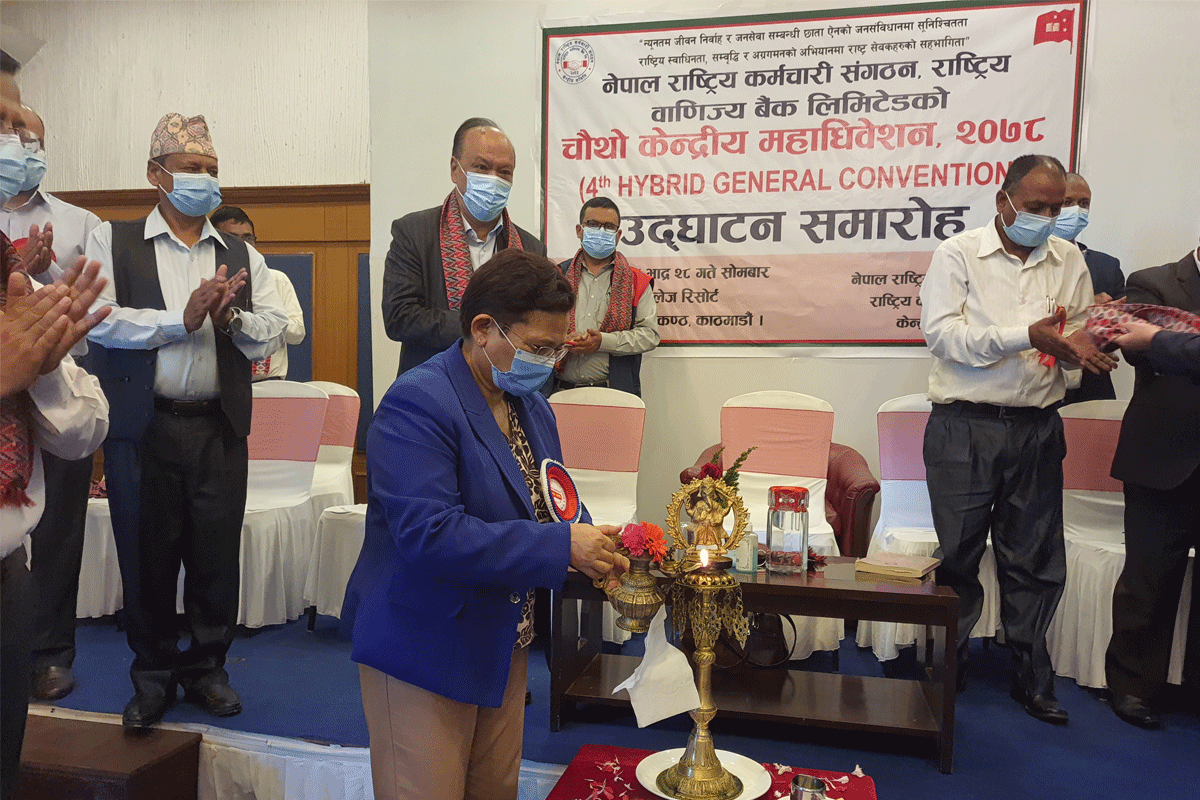 जनताको जीवनस्तर सुधार भए मात्र समृद्ध नेपाल बन्छ : मन्त्री भुसाल