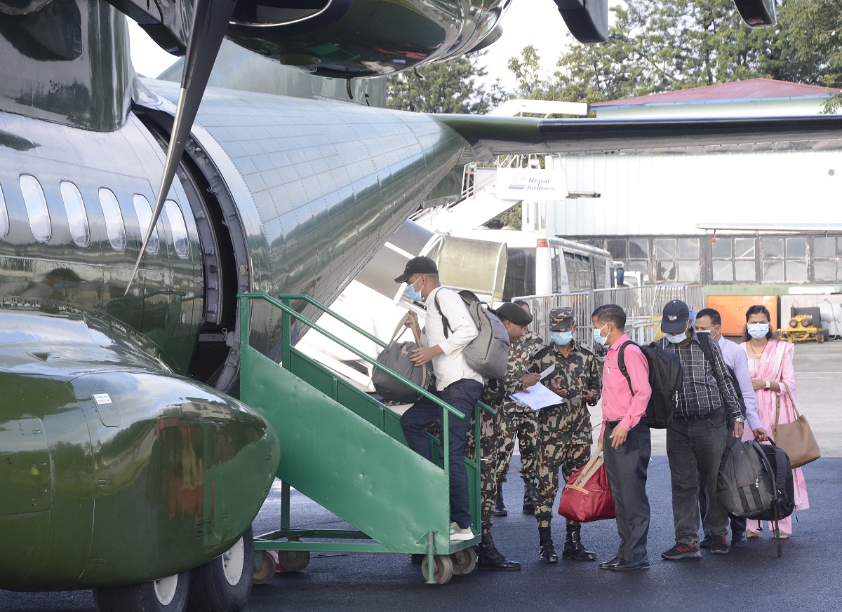 दसैँमा सैनिक,आश्रित परिवारलाई सेनाले हवाई र यातायात सुविधा दिने 