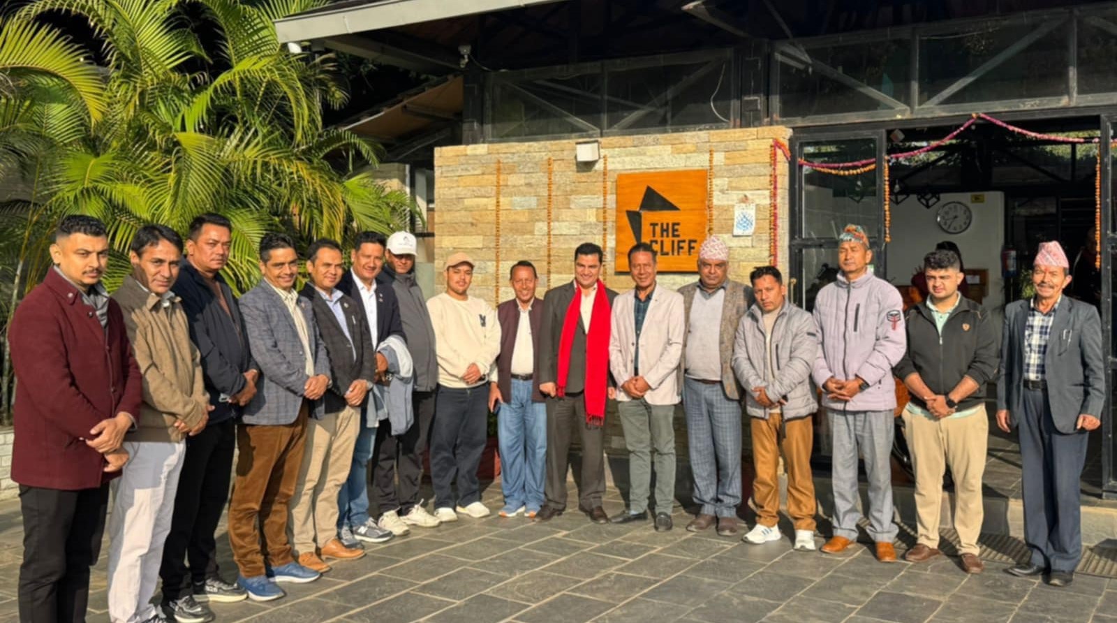 स्वास्थ्य तथा जनसंख्या मन्त्री प्रदीप पौडेल द क्लिफमा