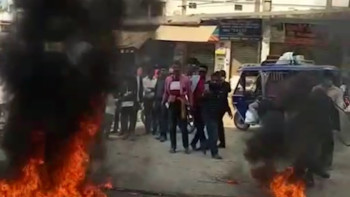 गौर करदाता सेवा कार्यालय सार्न खोजेपछि तनाव स् व्यापारीद्वारा बजार बन्द र प्रदर्शन