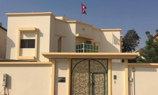 यूएईमा रहेका नेपालीलाई अनावश्यक यात्रा नगर्न दूतवासको आग्रह