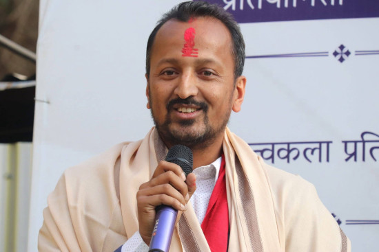 अर्जुनचौपारीबाट नेपाललाई विश्वमाझ चिनाउन अग्रसर तिवारी कांग्रेसको केन्द्रीय सदस्य भिड्दै
