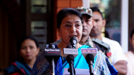 मनमोहन अधिकारी नेतृत्वको सरकारले ल्याएका कार्यक्रमहरु सबै सफल थिए : पूर्वराष्ट्रपति भण्डारी