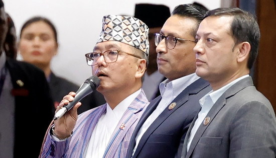प्रतिपक्ष र सत्तापक्षबीच सहमति लुटतन्त्रको रक्षाका लागि हो : अध्यक्ष लिङ्देन