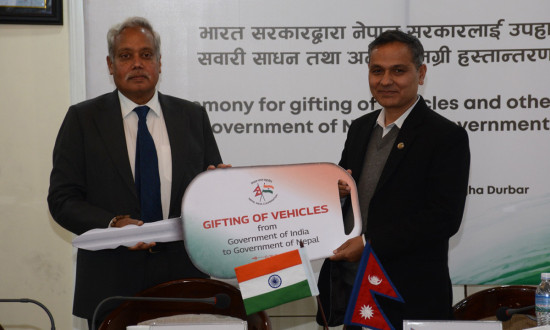 भारत सरकारद्वारा नेपाललाई सहयोग स्वरुप सवारीसाधान हस्तान्तरण
