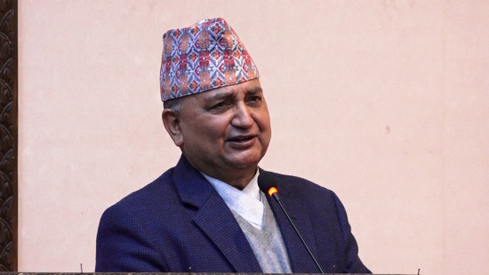 एमाले अध्यक्षका दाबेदार ईश्वर पोखरेल भन्छन्– केपी ओलीले कसैलाई अध्यक्षमा प्रस्ताव गरे सहमति हुनसक्छ