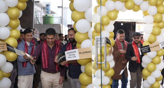 भक्तपुरमा खुले लामिनारका दुई नयाँ शोरुम