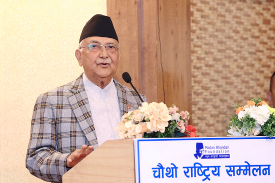 प्रधानमन्त्री ओलीको प्रश्न- मेरो बेडरुमसम्म बिचौलियाको पहुँच छ भन्नेहरुले प्रमाणित गर्न सक्छन्?