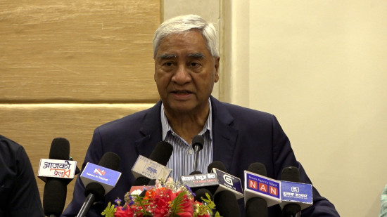 जोखिम उठाएर अर्थतन्त्रमा देखिएका समस्या समाधान गर्छौं : सभापति देउवा