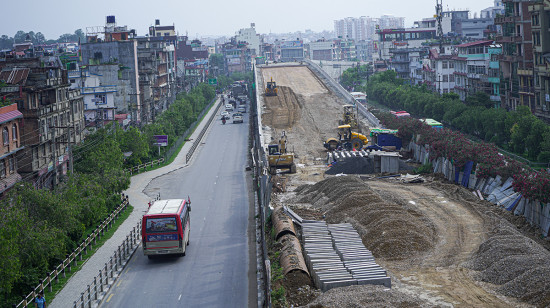 ग्वार्को ओभरपासको कामले गति लियो [तस्बिरहरू]