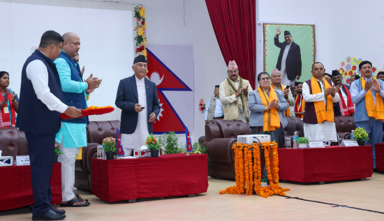 प्रधानमन्त्री ओलीद्वारा मधेशमा  ६४ सडकको एकैसाथ शिलान्यास 