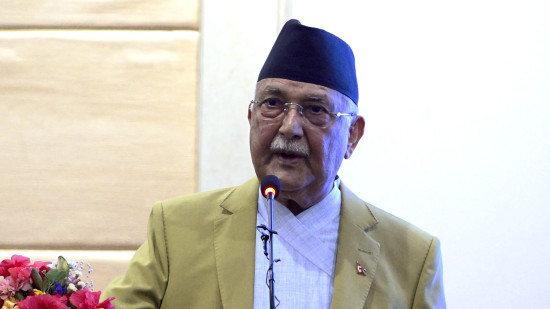 ‘४० कटेपछि महिलाको प्रजनन् क्षमता घट्छ अनि रमाएर हुन्छ?’
