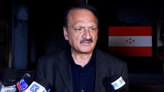 नुवाकोट–१ बाट प्रतिनिधिसभाका लागि कांग्रेस प्रवक्ता डा.महतको एकल सिफारिस