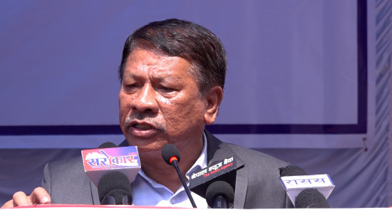 ‘संविधान कसैको दया–मायाले प्राप्त भएको होइन’