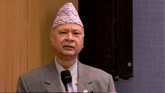 नयाँ प्रविधिको प्रयोगमा नजाँदा कामको प्रक्रियाहरु लामो हुने समस्या छ : शिक्षामन्त्री पन्त