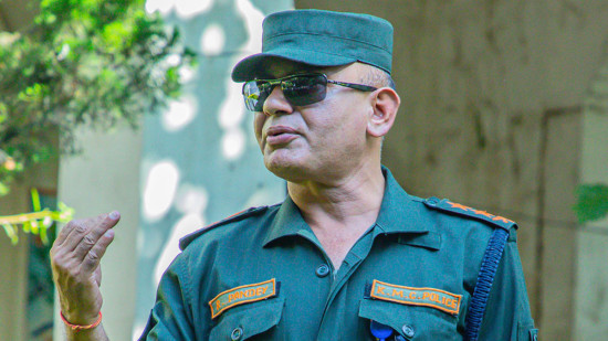 महानगरका प्रहरी प्रमुख पाण्डे निलम्बनमा, विष्णु जोशीलाई निमित्तको जिम्मेवारी