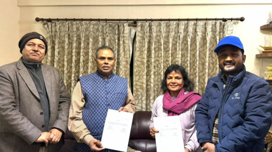 जसपा सहअध्यक्ष रेणु यादव र उपमहासचिव प्रदीप यादवले गरे पार्टी परित्याग