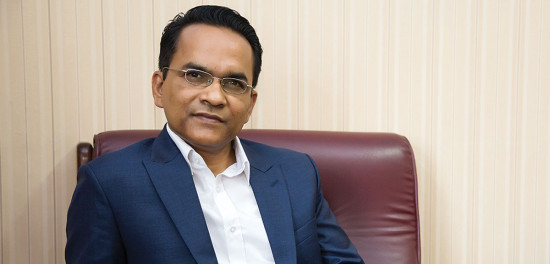 गभर्नरमा आफ्नै नाम सिफारिस हुने भएपछि सिफारिस समितिबाट डा. विश्व पौडेलले दिए राजीनामा