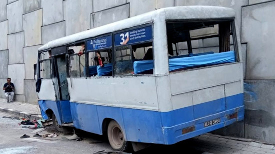ग्वार्कोमा बस दुर्घटना, एक जनाको मृत्यु ६ जना घाइते