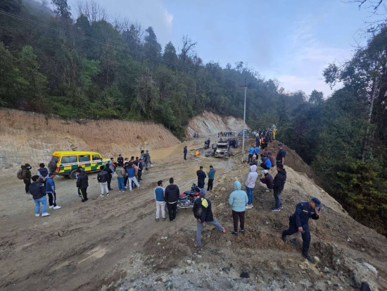 ताप्लेजुङमा बलेरो गाडीमा आगलागी, चारको  मृत्यु, दुई जना घाइते