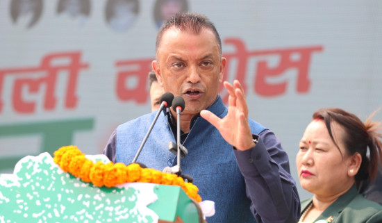 कांग्रेसलाई भोट नहाल्ने कुनै कारण छैन : गगन थापा