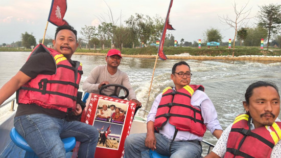 पर्यटकीय गन्तब्य बन्दै झापाको इन्द्रेणी ताल