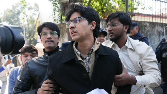 जेनजी मिराज ढुंगानाको समूहलाई सिंहदरबार गेटबाट लखेटियो