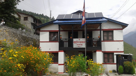 मुगु प्रशासनले भन्यो : केही दिन पदयात्रा नगर्नु, जडिबुटी संकलनमा नजानु