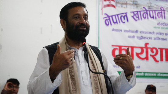 पानीको देश नेपालमा पिउने पानी कै हाहाकार छ : विमलेन्द्र निधि