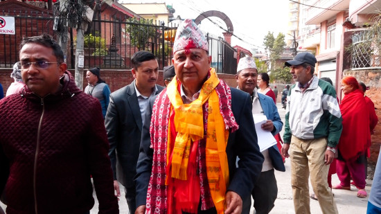 घरदैलोमा ईश्वर पोखरेल, राष्ट्रिय मुद्दालाई प्राथमिकता दिने उद्घोष