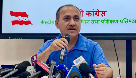 कुनै पनि प्रदेश सभा प्रतिपक्षविहीन बन्नु हुँदैन : विश्वप्रकाश शर्मा