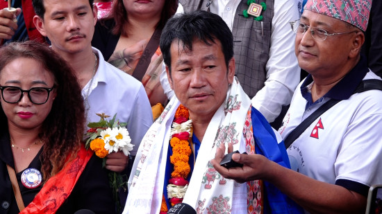 दार्चुलामा झोलुङ्गे पुल उद्घाटन गरेर फर्किएका हर्क साम्पाङले भने- महाकालीमा अर्को पुल बनाउन भारतको लिखित सहमति आवश्यक