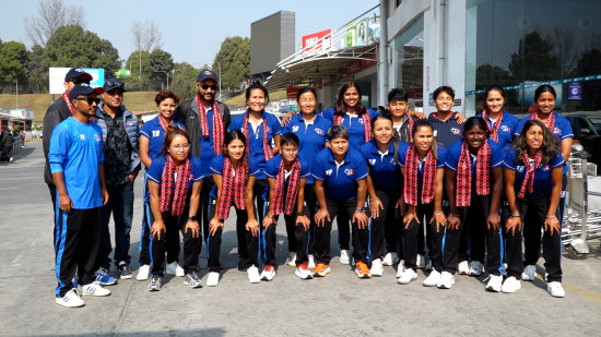 राइजिङ स्टार्स क्रिकेट प्रतियोगितामा सहभागी भएर राष्ट्रिय महिला टोली स्वदेश फिर्ता