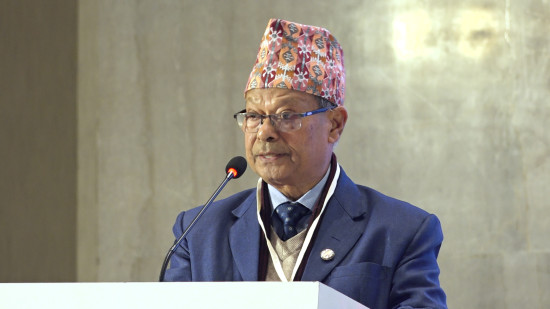 रेशमलाई अल्पकालीन नभइ दीर्घकालीन र रणनीतिक क्षेत्रका रूपमा अघि बढाऔं : मन्त्री परियार