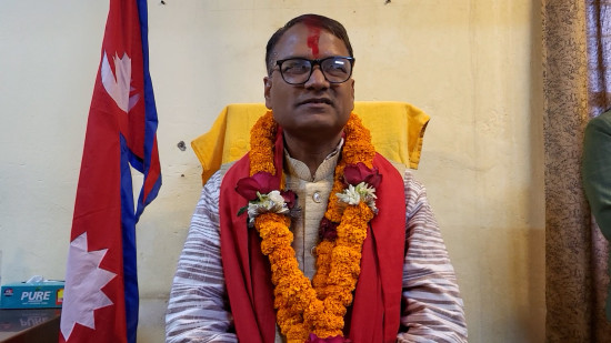 मधेशका नवनिर्वाचित सभामुख यादवले गरे पदभार ग्रहण