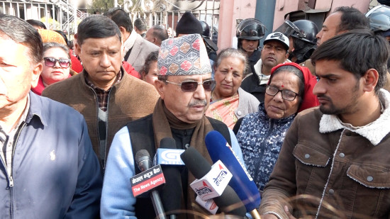 निर्वाचन आयोगको एकलौटी र गैरकानुनी निर्णयविरुद्ध सर्वोच्च पुगेका हौं : खड्का